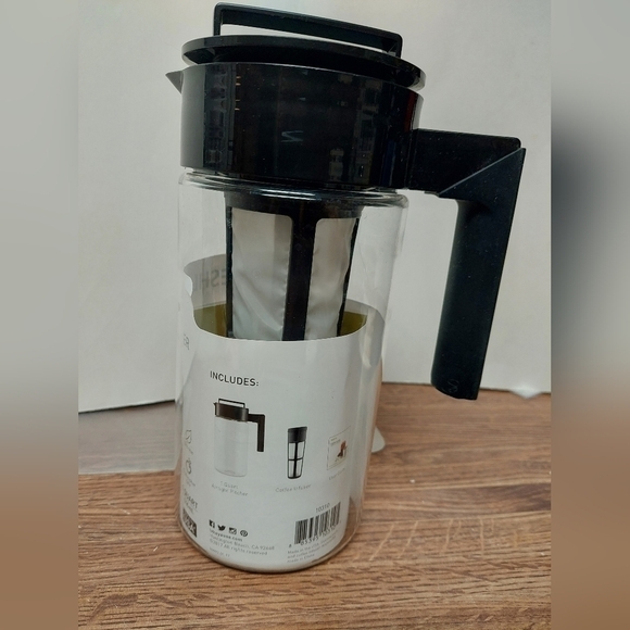 Freshlok by Takeya Cold Brew Coffee Maker - Picture 2 of 7
